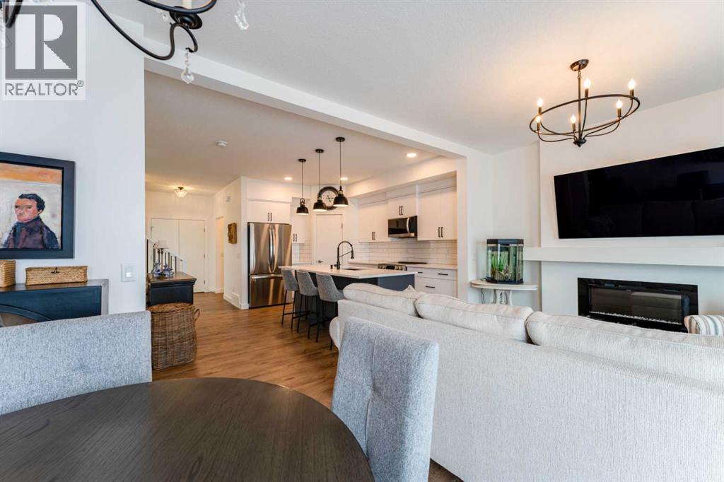 244 Heritage Heights, Cochrane, Alberta  T4C 3A7 - Photo 6 - A2298771