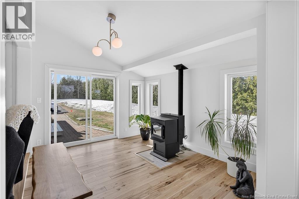 18 Stanley Street, Campbellton, New Brunswick  E3N 1G9 - Photo 14 - NB137664