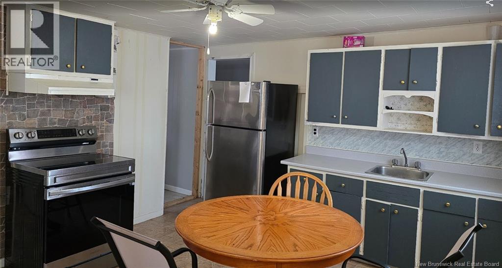 3370 Main, Belledune, New Brunswick  E8G 2N6 - Photo 4 - NB137613