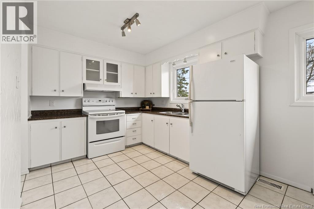 35 Queen Mary Crescent, Moncton, New Brunswick  E1A 3P7 - Photo 7 - NB135750