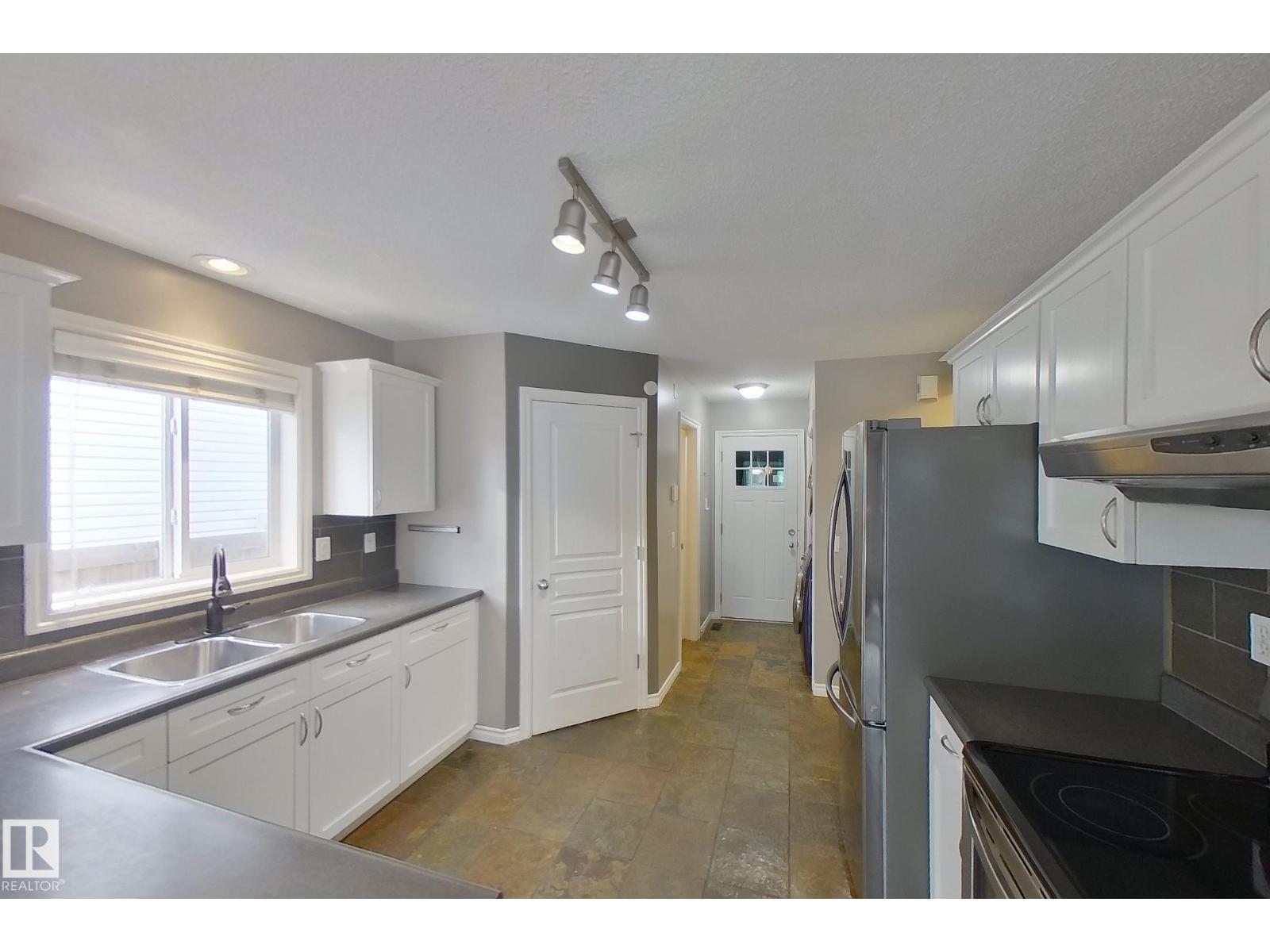 156 Lakewood Dr, Spruce Grove, Alberta  T7X 4A5 - Photo 16 - E4471658