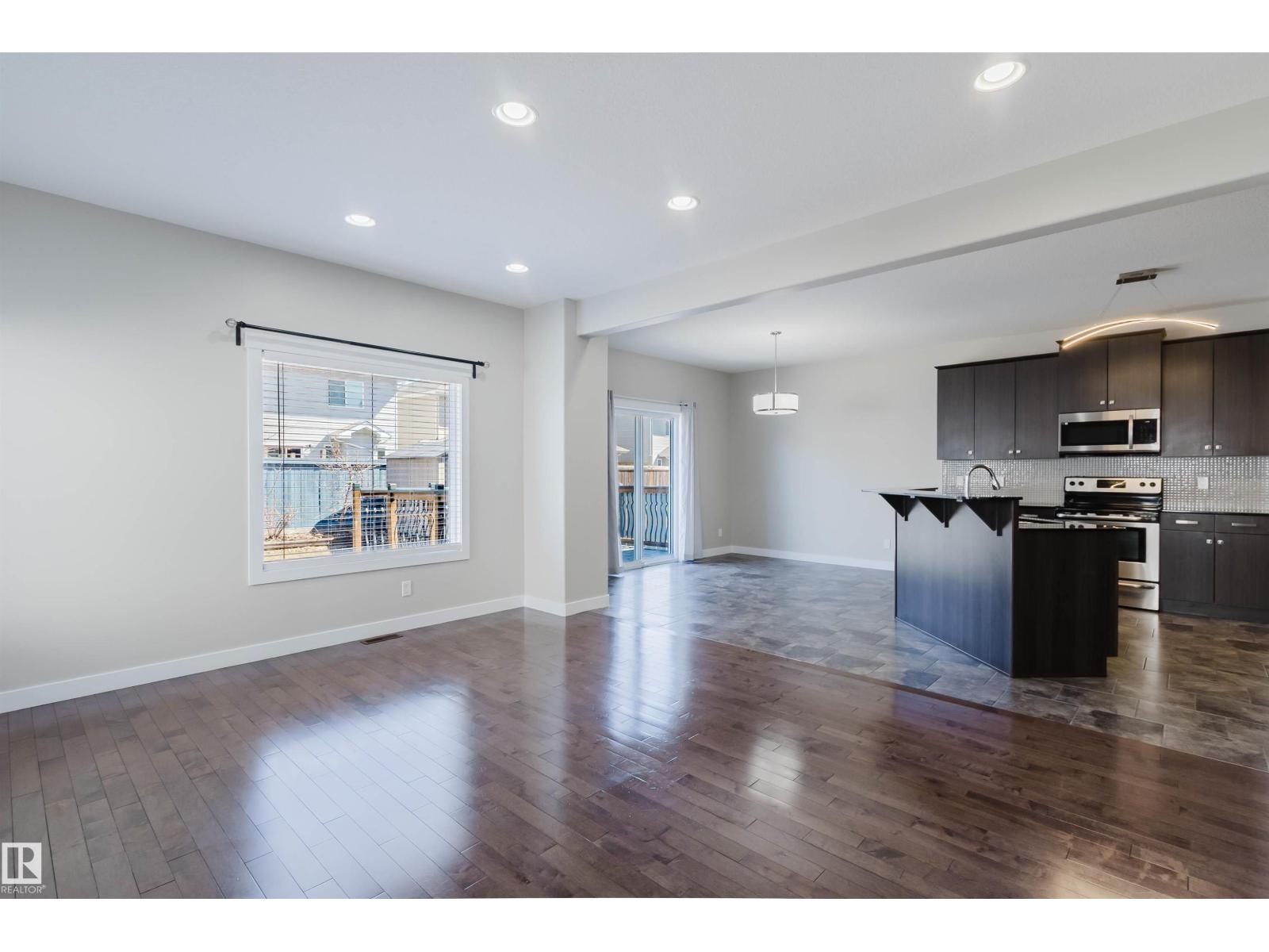 611 176 St Sw, Edmonton, Alberta  T6W 2G7 - Photo 7 - E4483736