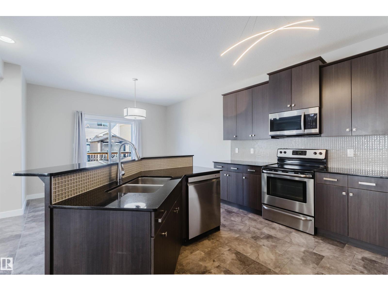 611 176 St Sw, Edmonton, Alberta  T6W 2G7 - Photo 8 - E4483736