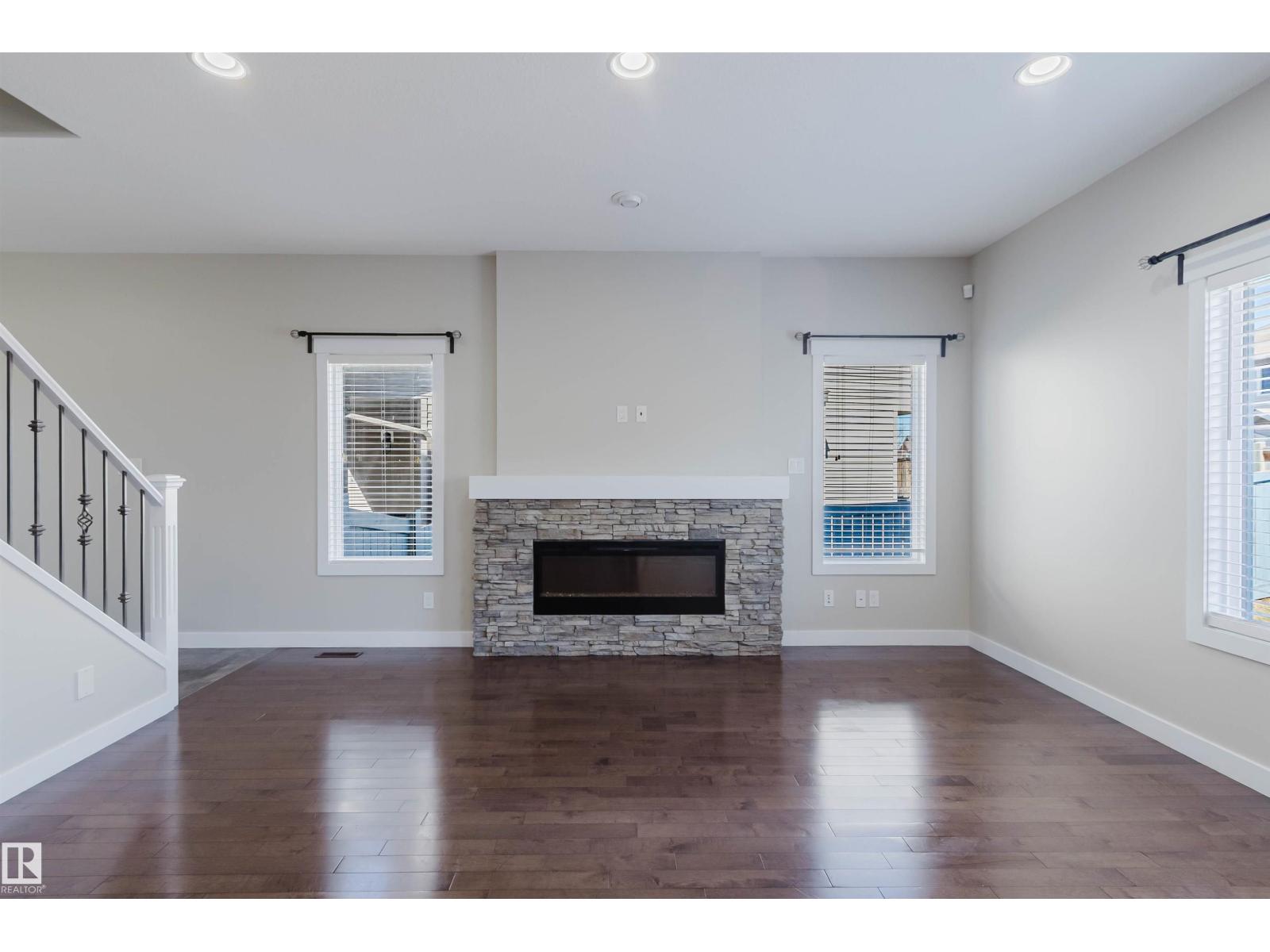 611 176 St Sw, Edmonton, Alberta  T6W 2G7 - Photo 5 - E4483736