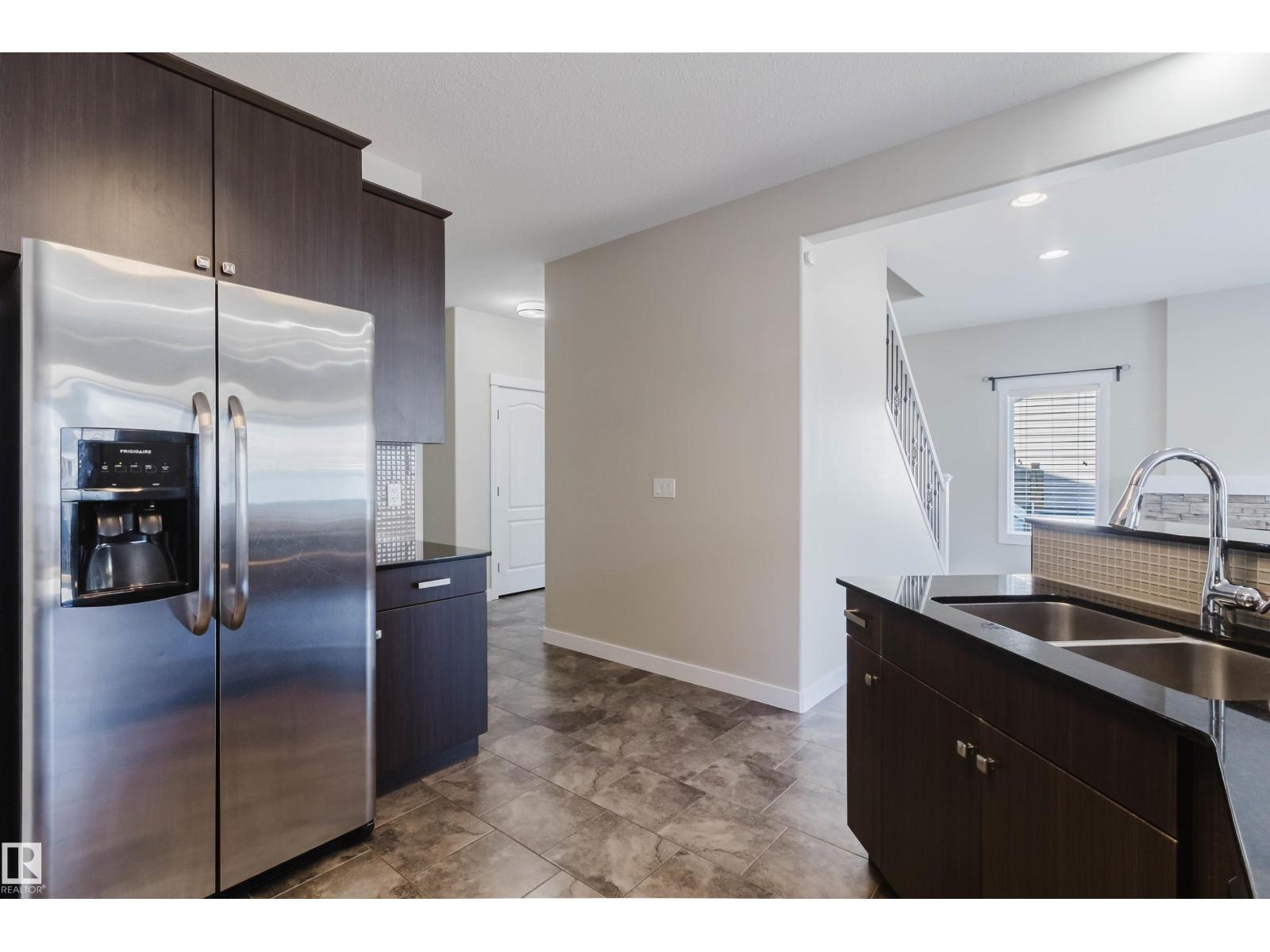 611 176 St Sw, Edmonton, Alberta  T6W 2G7 - Photo 9 - E4483736