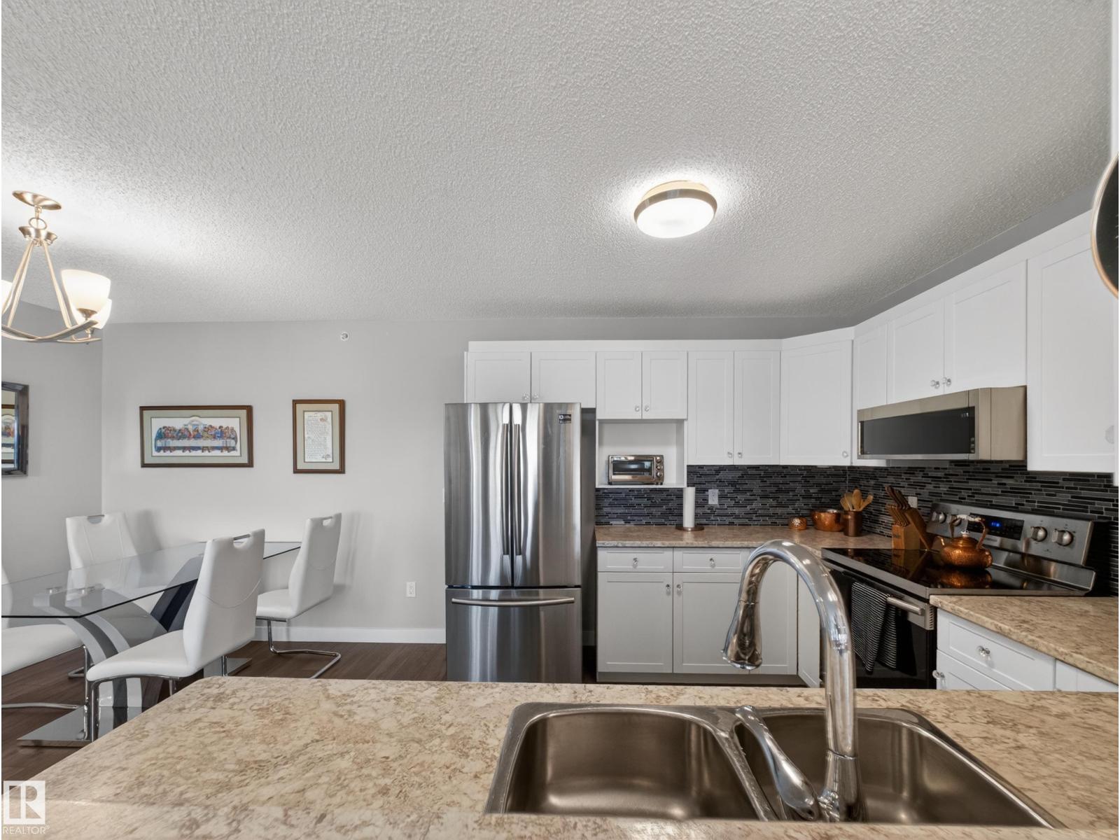 Unknown Address, ,     - Photo 8 - E4483735