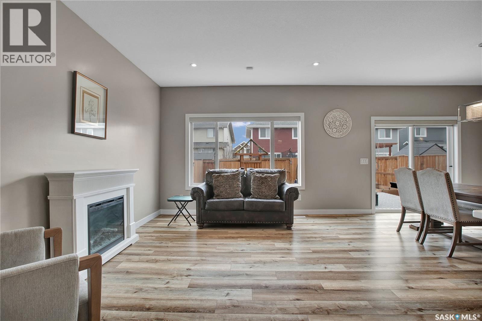 211 Stilling Union, Saskatoon, Saskatchewan  S7V 0V3 - Photo 9 - SK033745