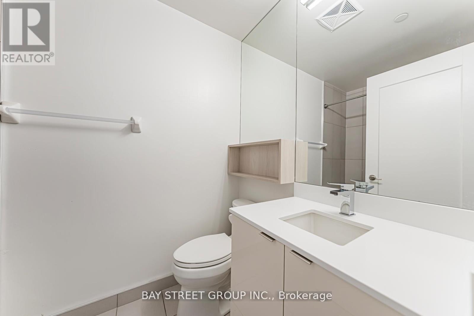 1227e - 70 Princess Street, Toronto, Ontario  M5A 0X6 - Photo 24 - C13035510