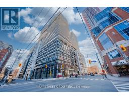 1227E - 70 PRINCESS STREET, Toronto, Ontario