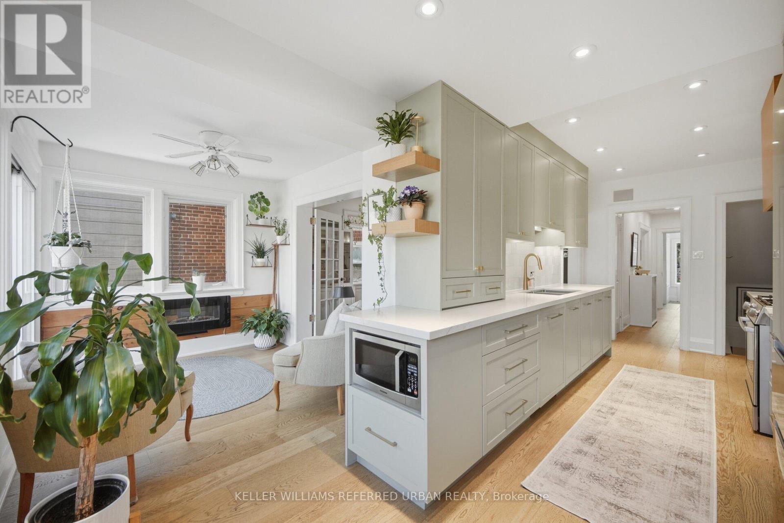 29 Thurston Road, Toronto, Ontario  M4S 2V8 - Photo 13 - C13035514