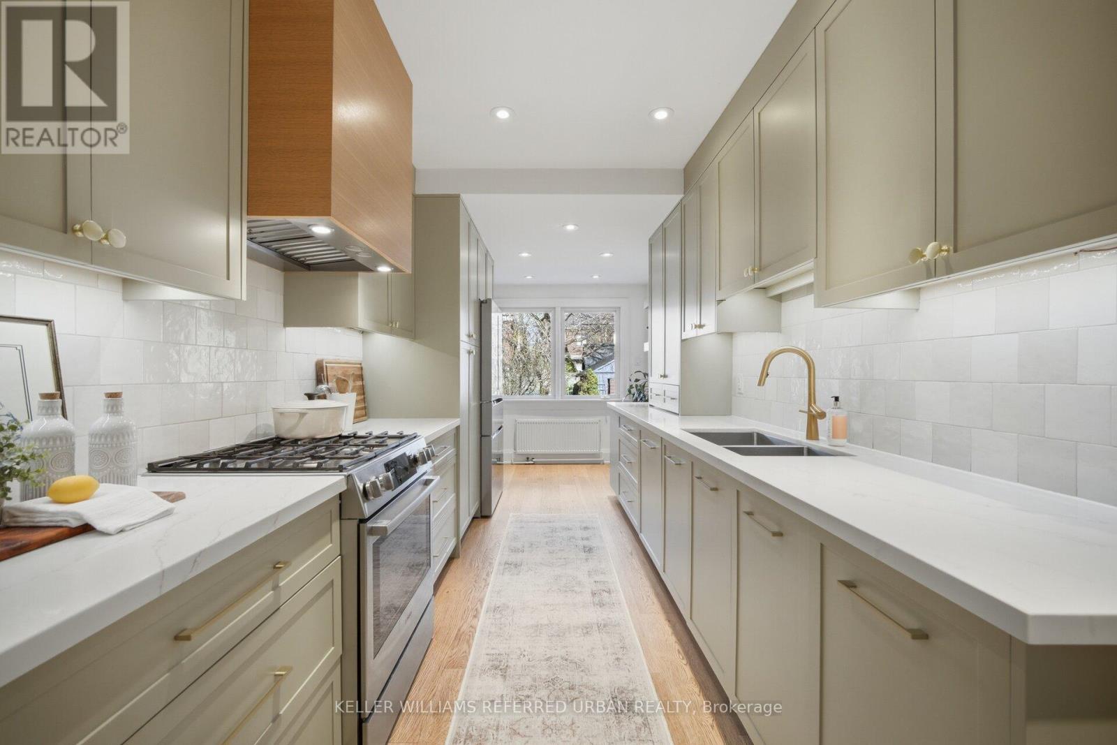 29 Thurston Road, Toronto, Ontario  M4S 2V8 - Photo 9 - C13035514