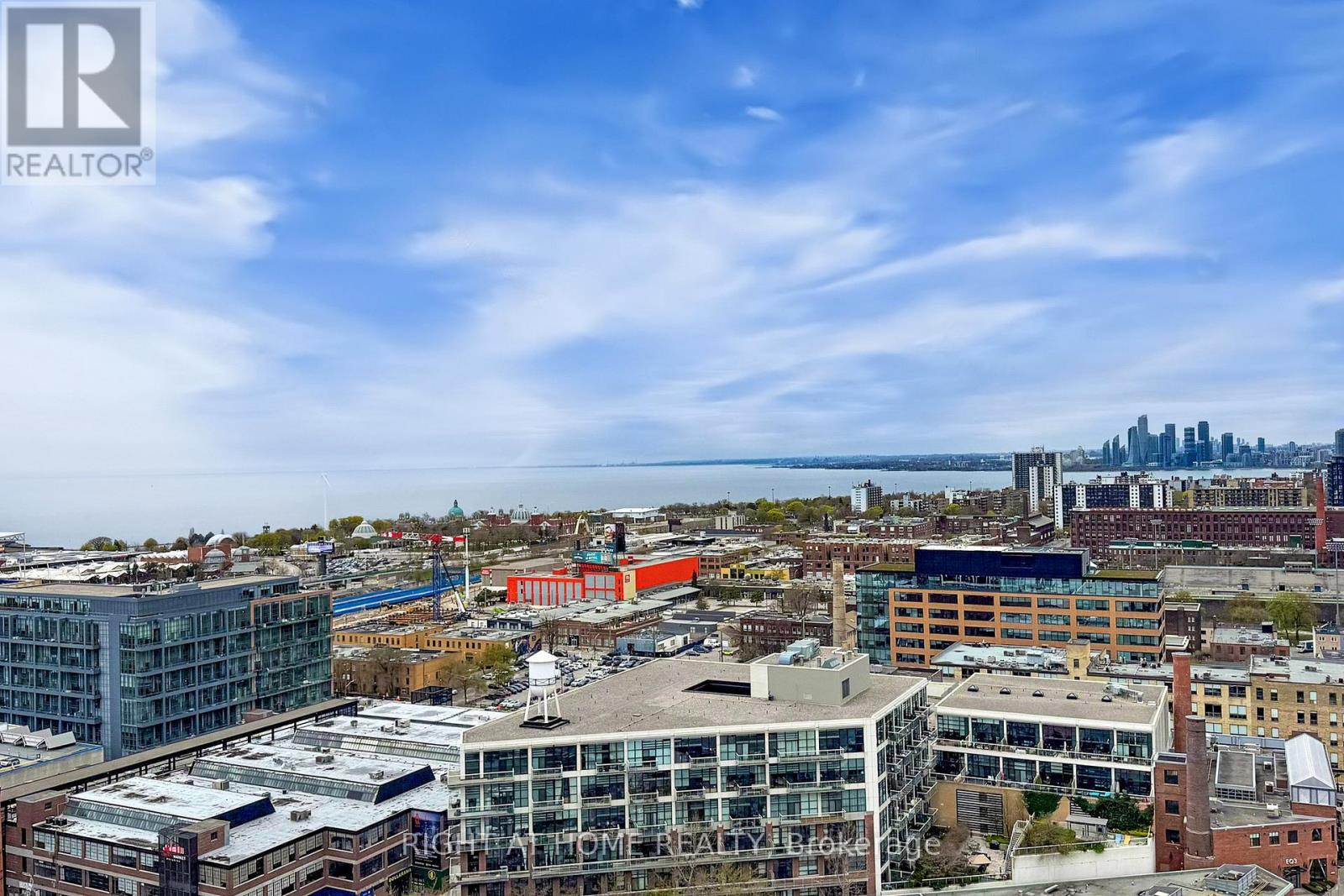 2415 - 125 Western Battery Road, Toronto, Ontario  M6K 3R8 - Photo 30 - C13035586