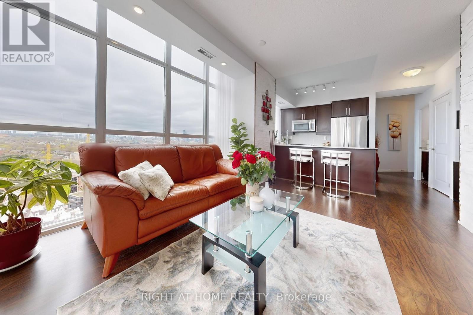 2415 - 125 Western Battery Road, Toronto, Ontario  M6K 3R8 - Photo 6 - C13035586