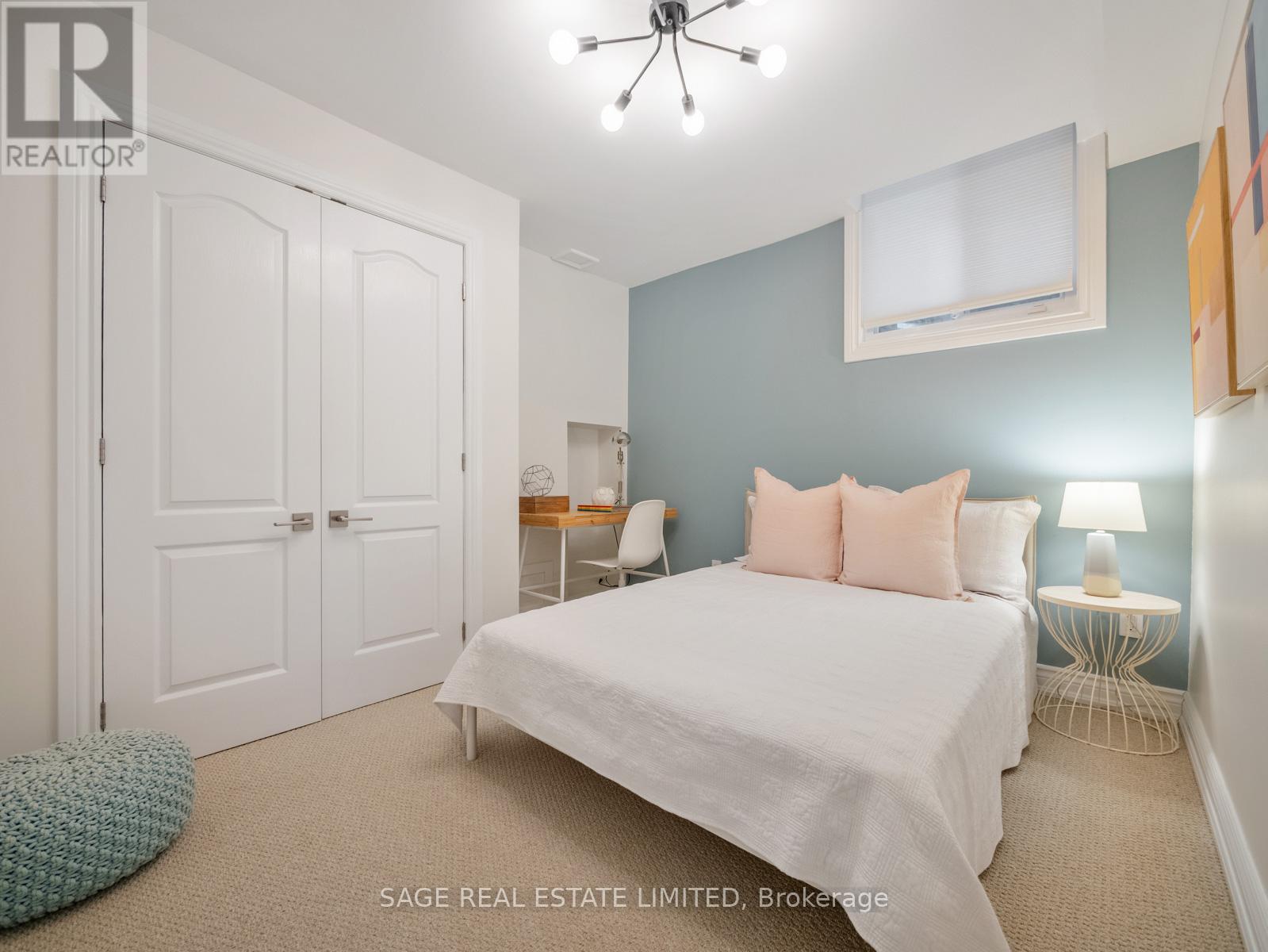 137 Willow Avenue, Toronto, Ontario  M4E 3K4 - Photo 29 - E13035512