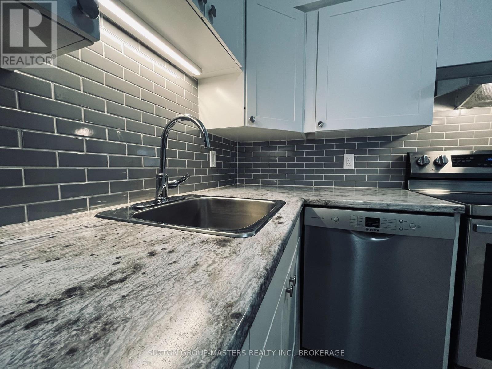 301 - 266 Guthrie Drive, Kingston, Ontario  K7K 6K8 - Photo 4 - X13018312