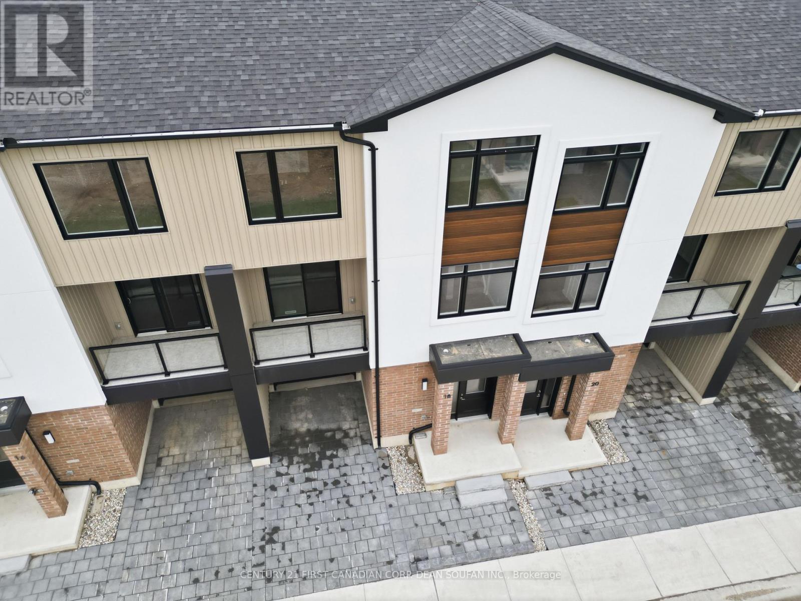 18 - 349 Southdale Road E, London South, Ontario  N6E 1A2 - Photo 2 - X12736758