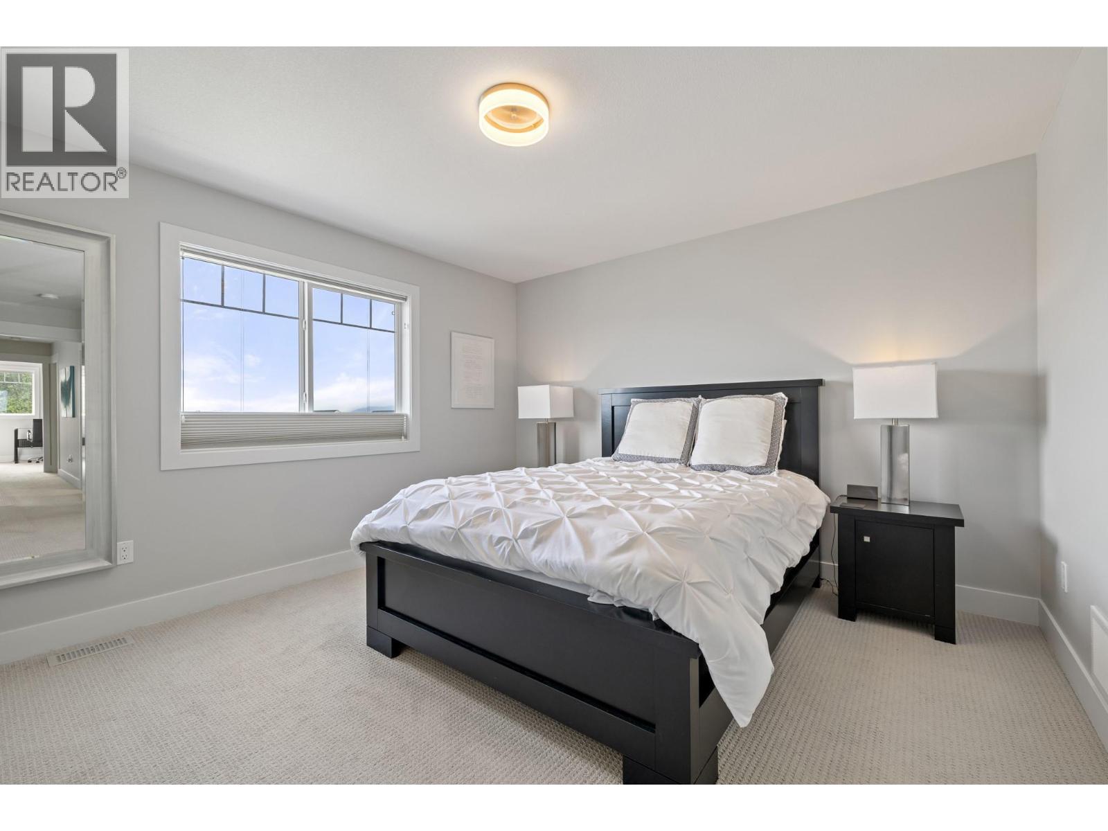 1260 Snowberry Avenue, Kelowna, British Columbia  V1W 5K7 - Photo 21 - 10382014