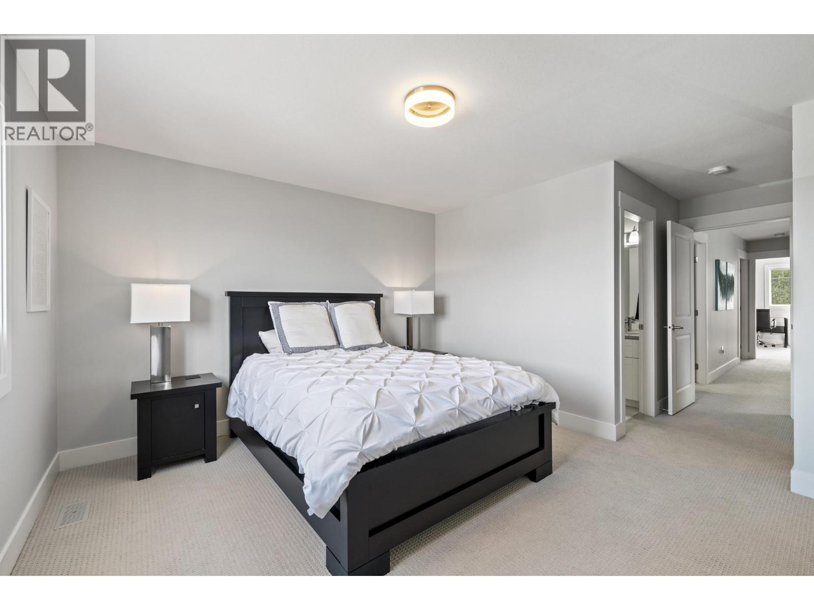 1260 Snowberry Avenue, Kelowna, British Columbia  V1W 5K7 - Photo 22 - 10382014