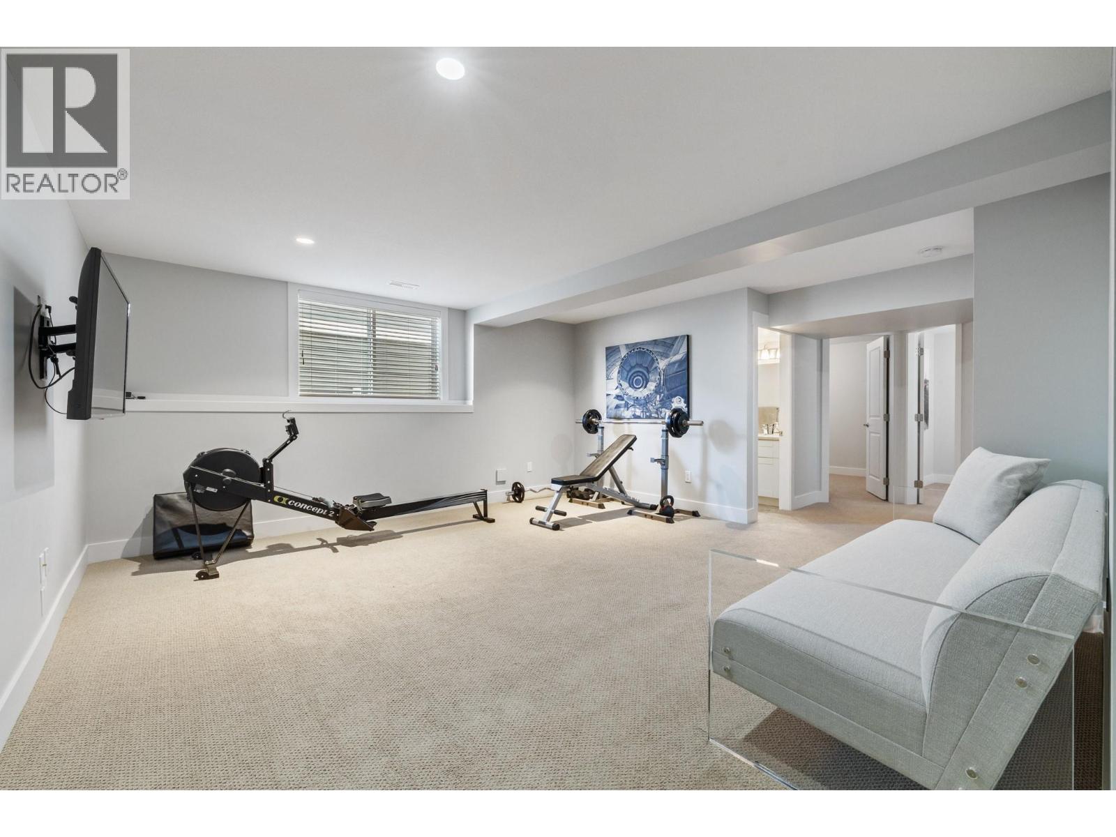 1260 Snowberry Avenue, Kelowna, British Columbia  V1W 5K7 - Photo 38 - 10382014