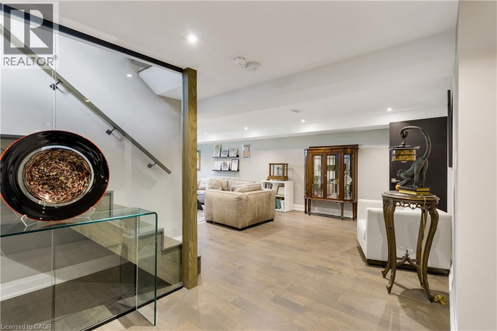 946 Glenwood Avenue, Burlington, Ontario  L7T 2K2 - Photo 35 - 40823569