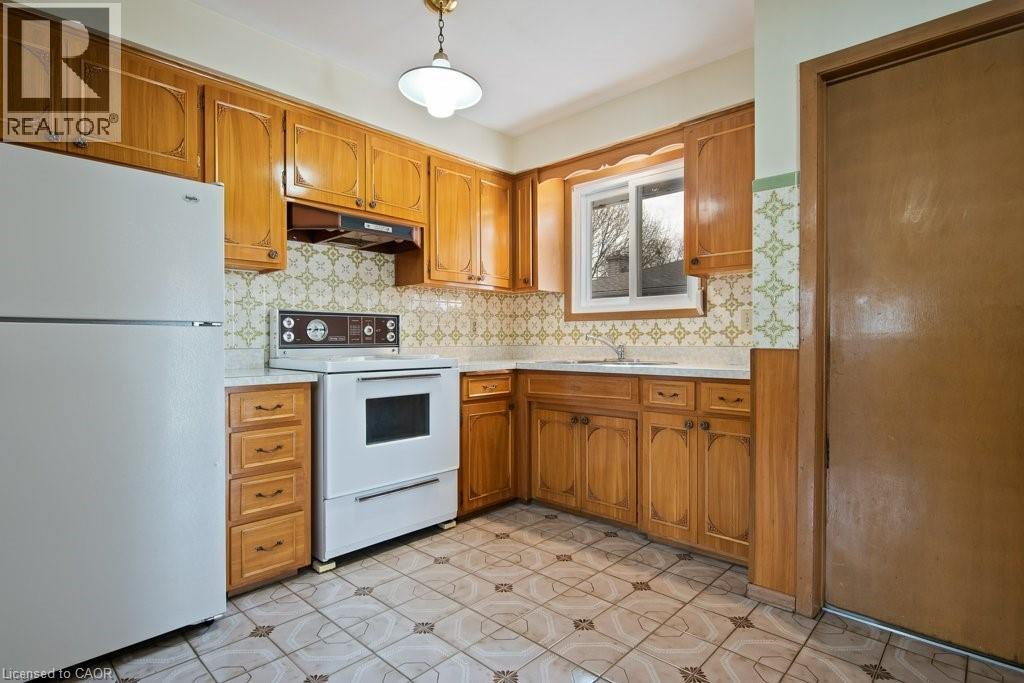 103 Queenston Drive, Kitchener, Ontario  N2B 2V2 - Photo 15 - 40823238