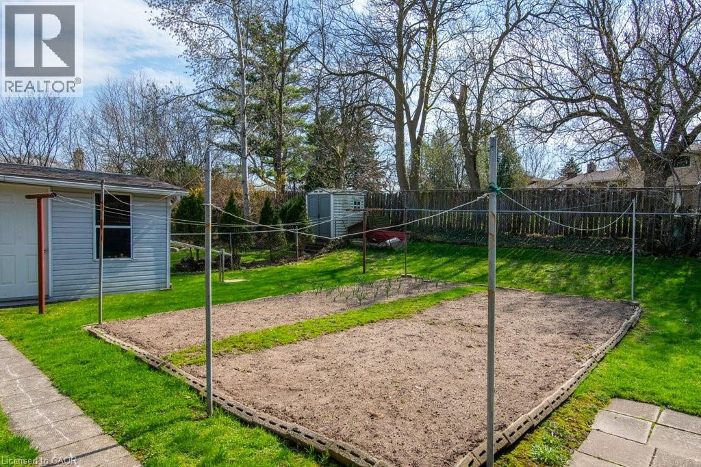 103 Queenston Drive, Kitchener, Ontario  N2B 2V2 - Photo 19 - 40823238