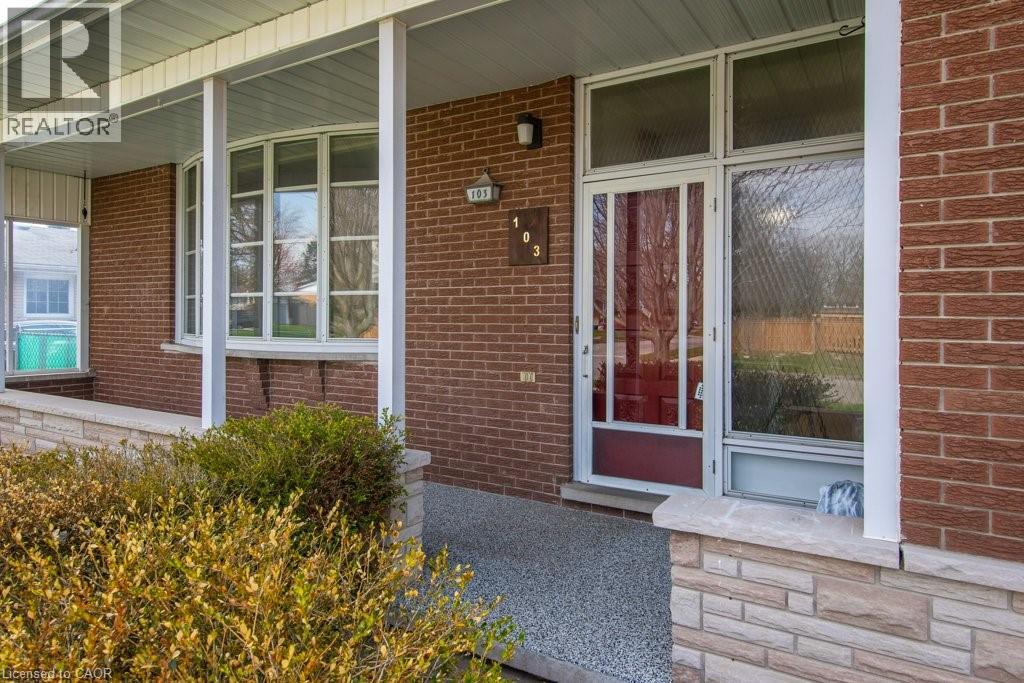 103 Queenston Drive, Kitchener, Ontario  N2B 2V2 - Photo 3 - 40823238