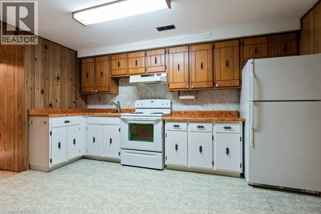 103 Queenston Drive, Kitchener, Ontario  N2B 2V2 - Photo 37 - 40823238