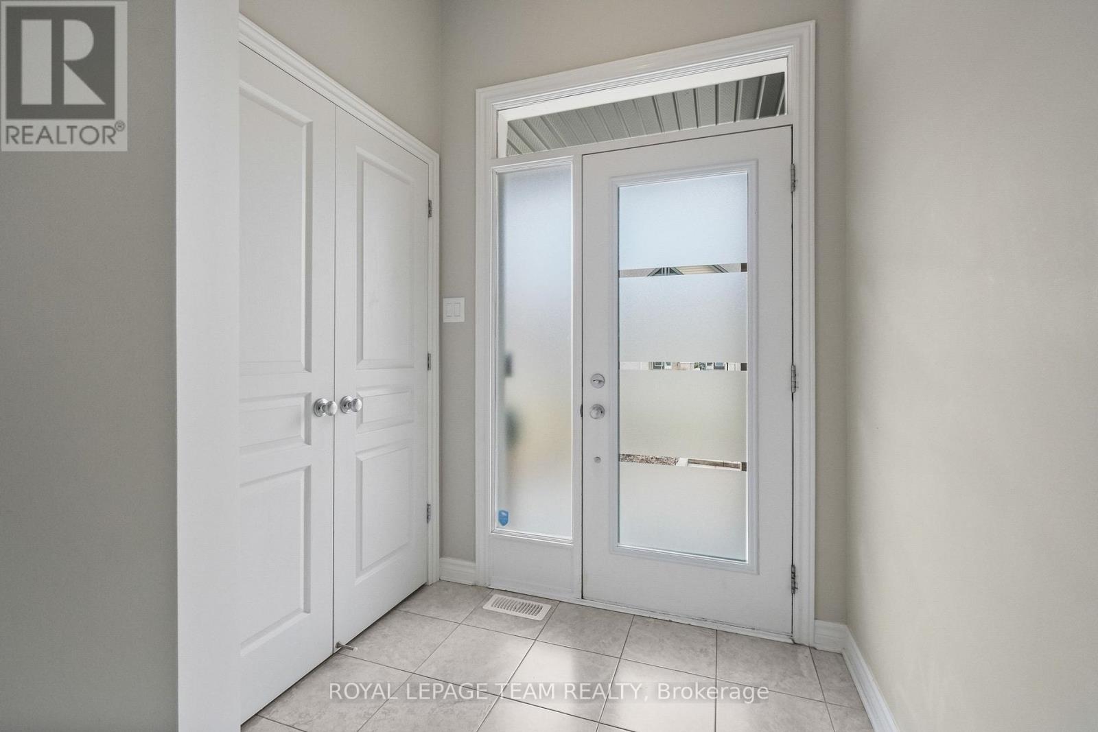 534 Stargazer Crescent, Ottawa, Ontario  K4M 0H2 - Photo 4 - X13033442