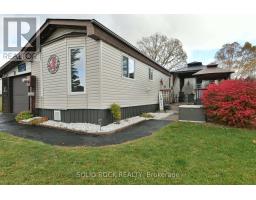 26 EVERGREEN LANE, McNab/Braeside, Ontario