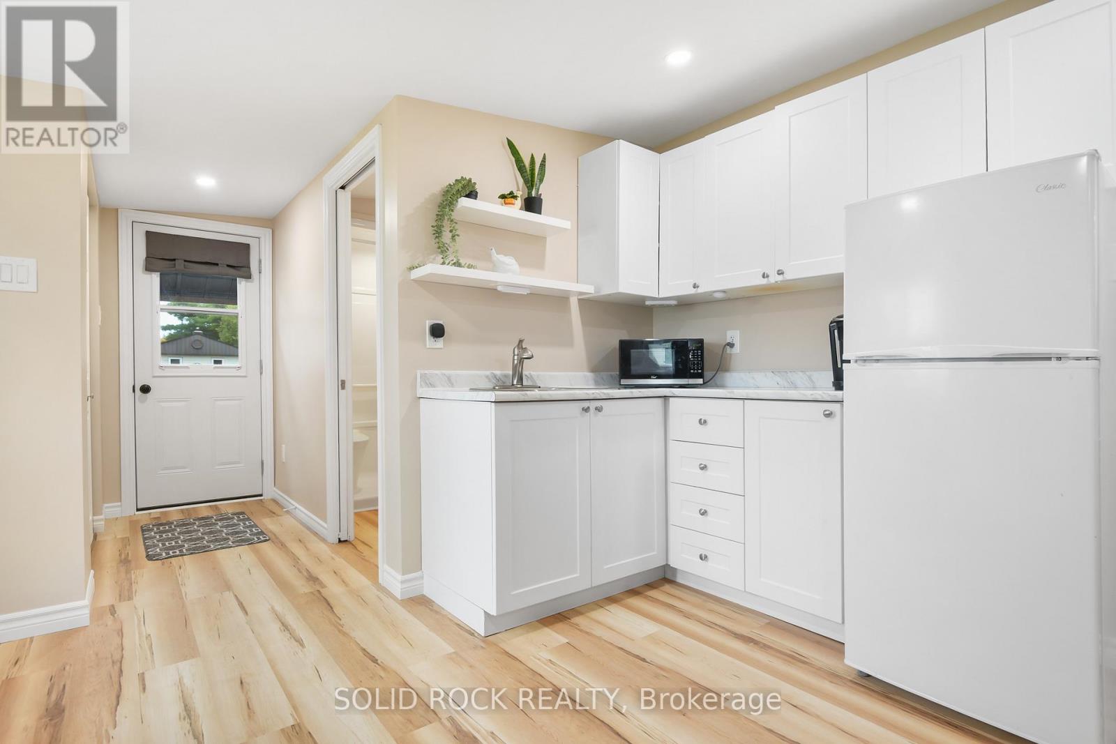 26 Evergreen Lane, Mcnab/braeside, Ontario  K0A 3L0 - Photo 24 - X13034514