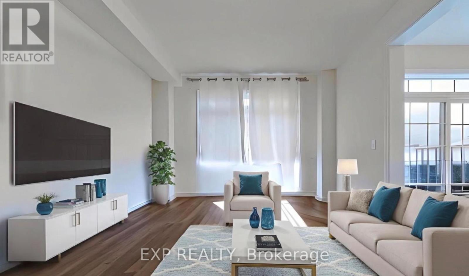 625 Sweetwater Crescent, Newmarket, Ontario  L3X 0H5 - Photo 3 - N13035424