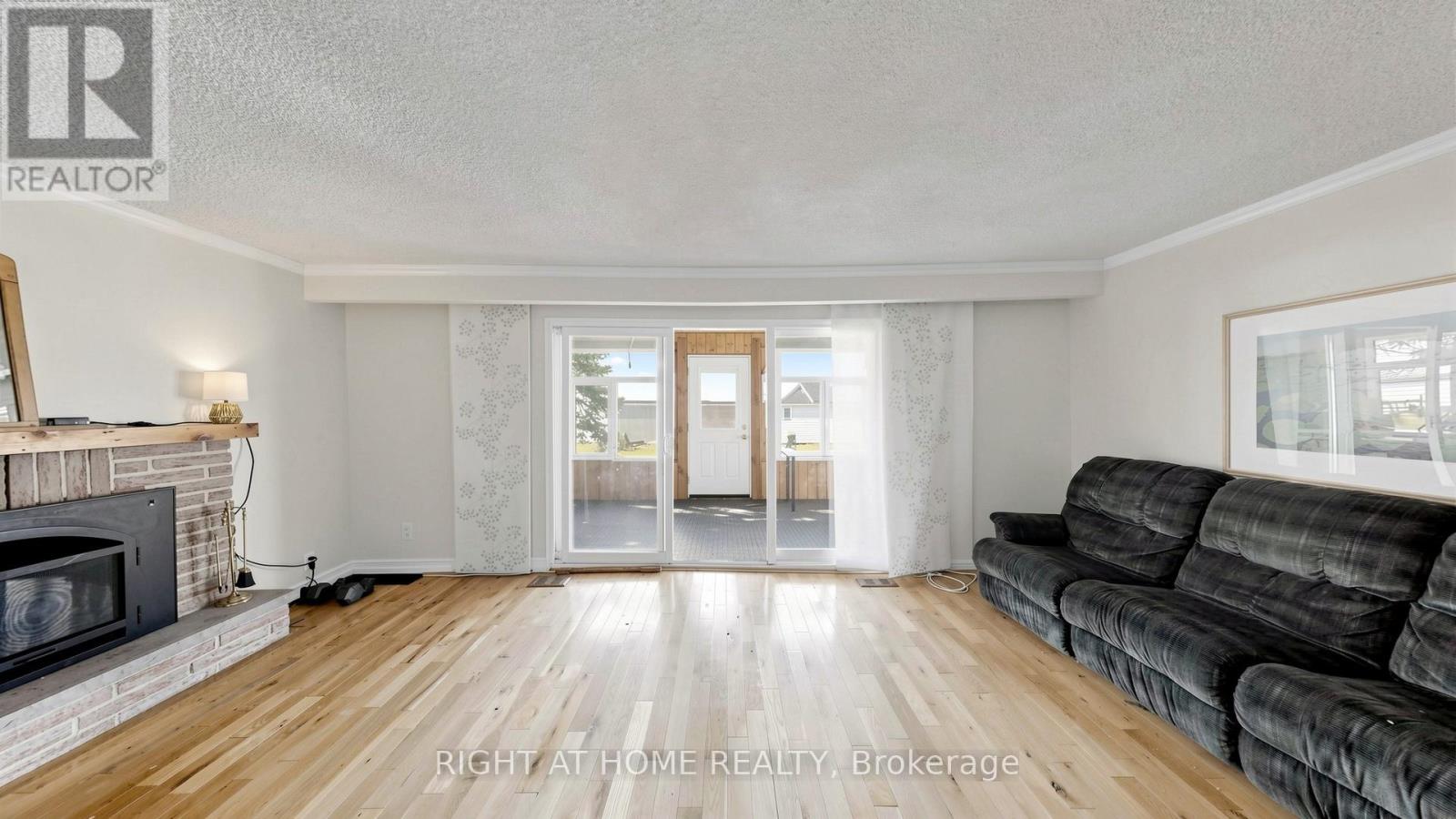 36 Shirlea Boulevard, Georgina, Ontario  L4P 1K9 - Photo 15 - N13035458