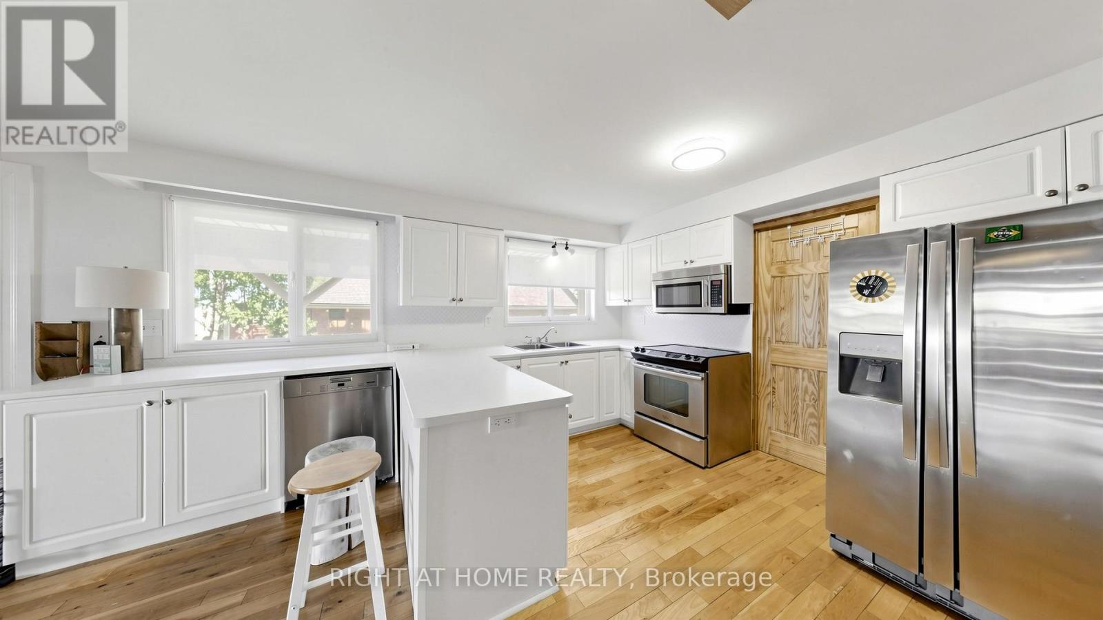 36 Shirlea Boulevard, Georgina, Ontario  L4P 1K9 - Photo 21 - N13035458