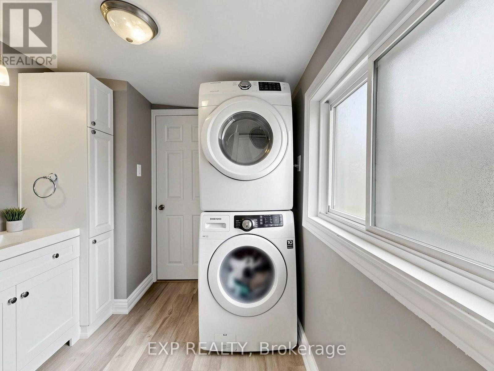 262 Woodycrest Avenue, Georgina, Ontario  L4P 2W2 - Photo 30 - N13035464