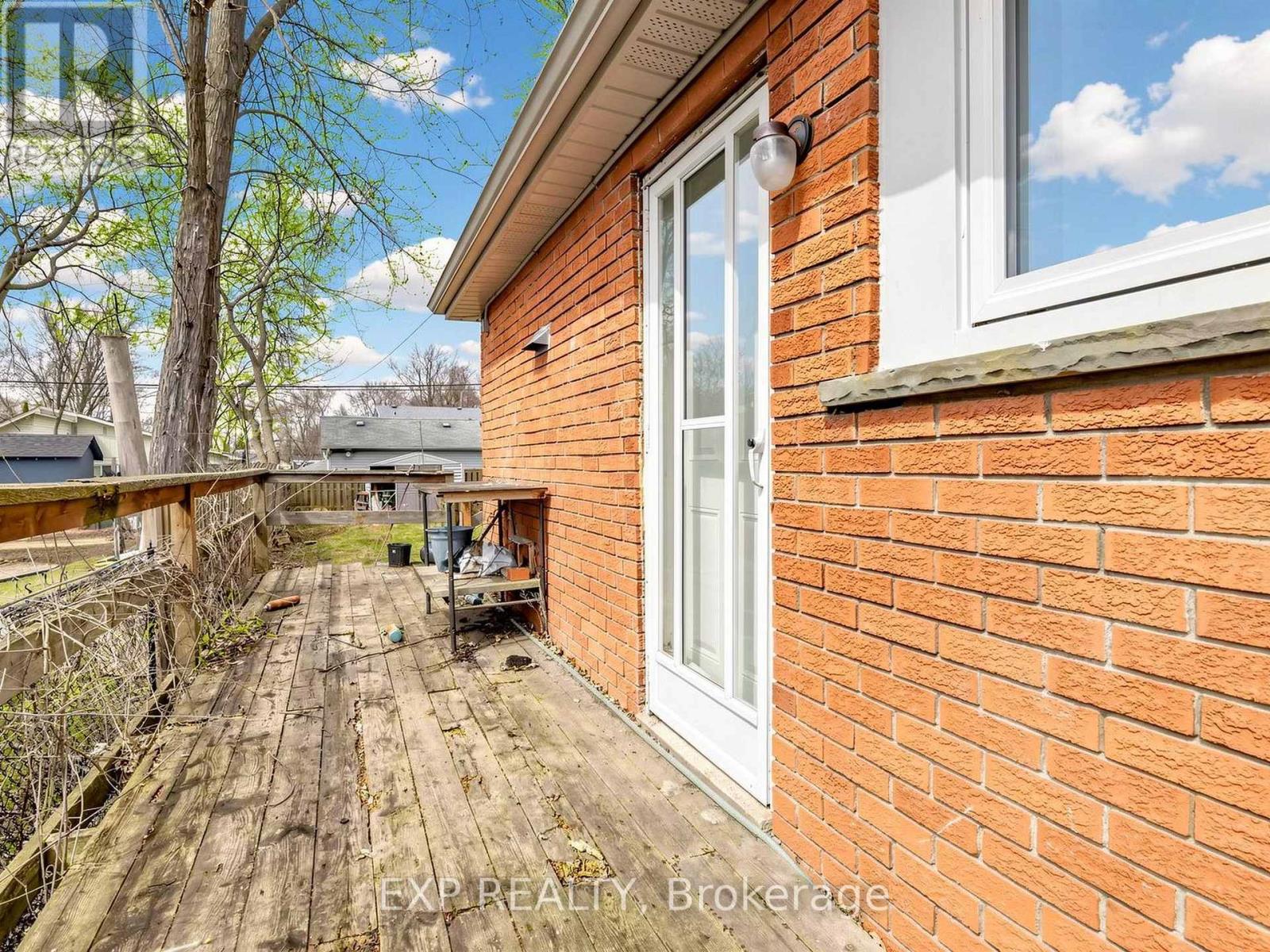 262 Woodycrest Avenue, Georgina, Ontario  L4P 2W2 - Photo 31 - N13035464