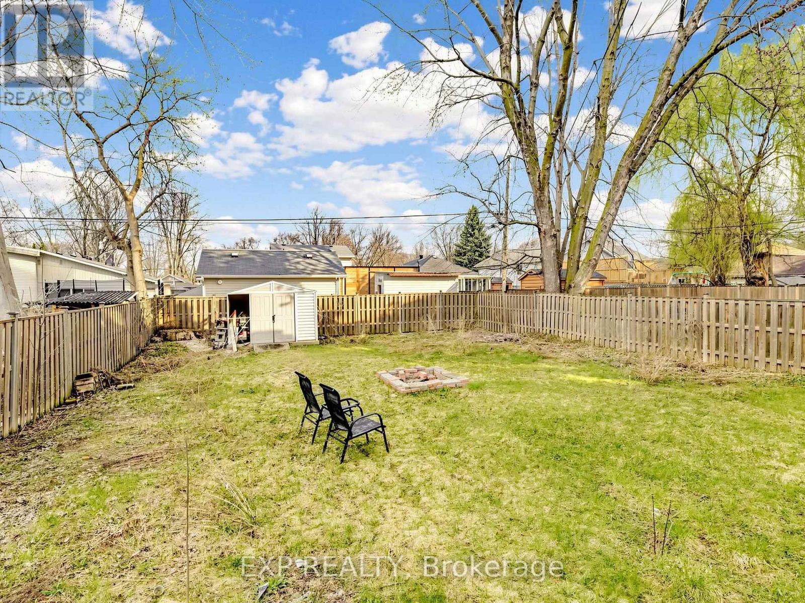 262 Woodycrest Avenue, Georgina, Ontario  L4P 2W2 - Photo 32 - N13035464