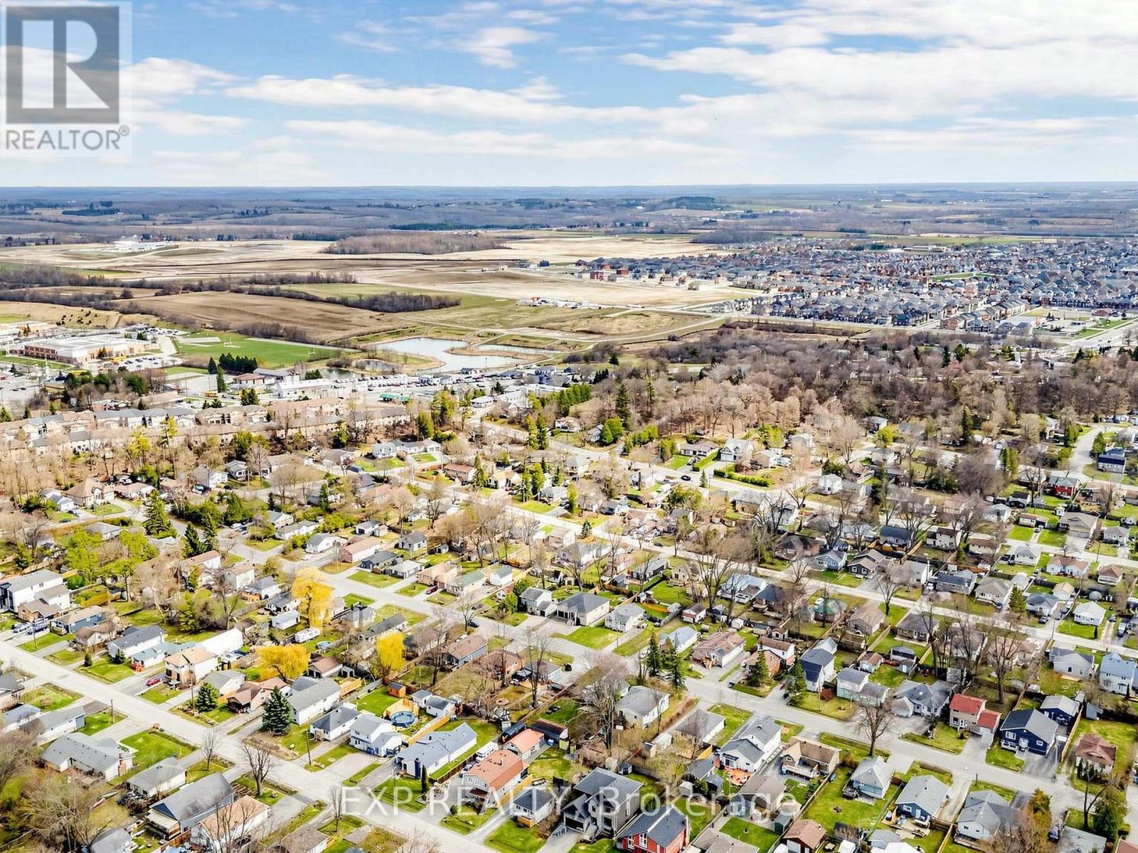 262 Woodycrest Avenue, Georgina, Ontario  L4P 2W2 - Photo 49 - N13035464