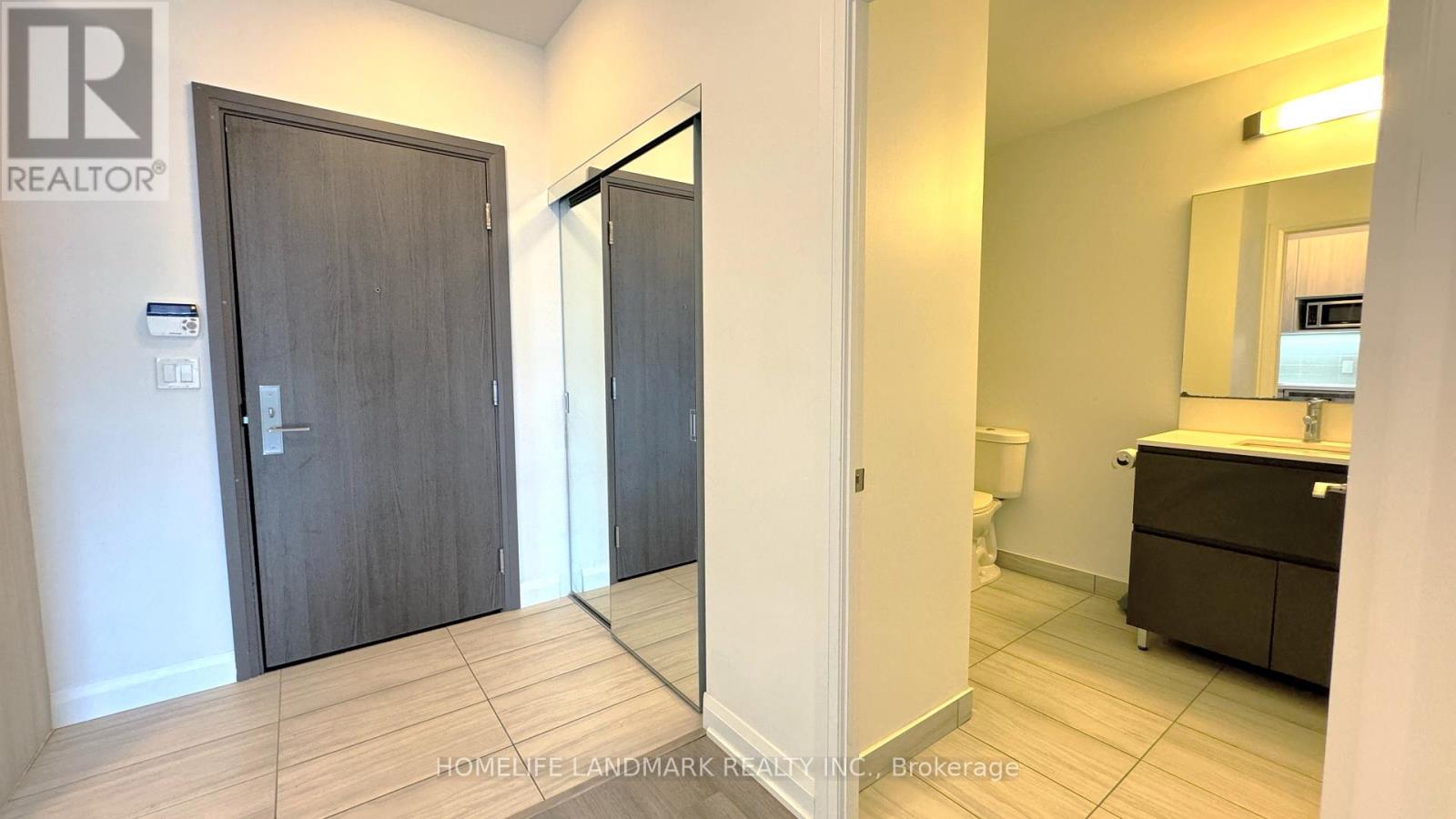 732 - 15 Water Walk Drive, Markham, Ontario  L6G 0G2 - Photo 10 - N13035468