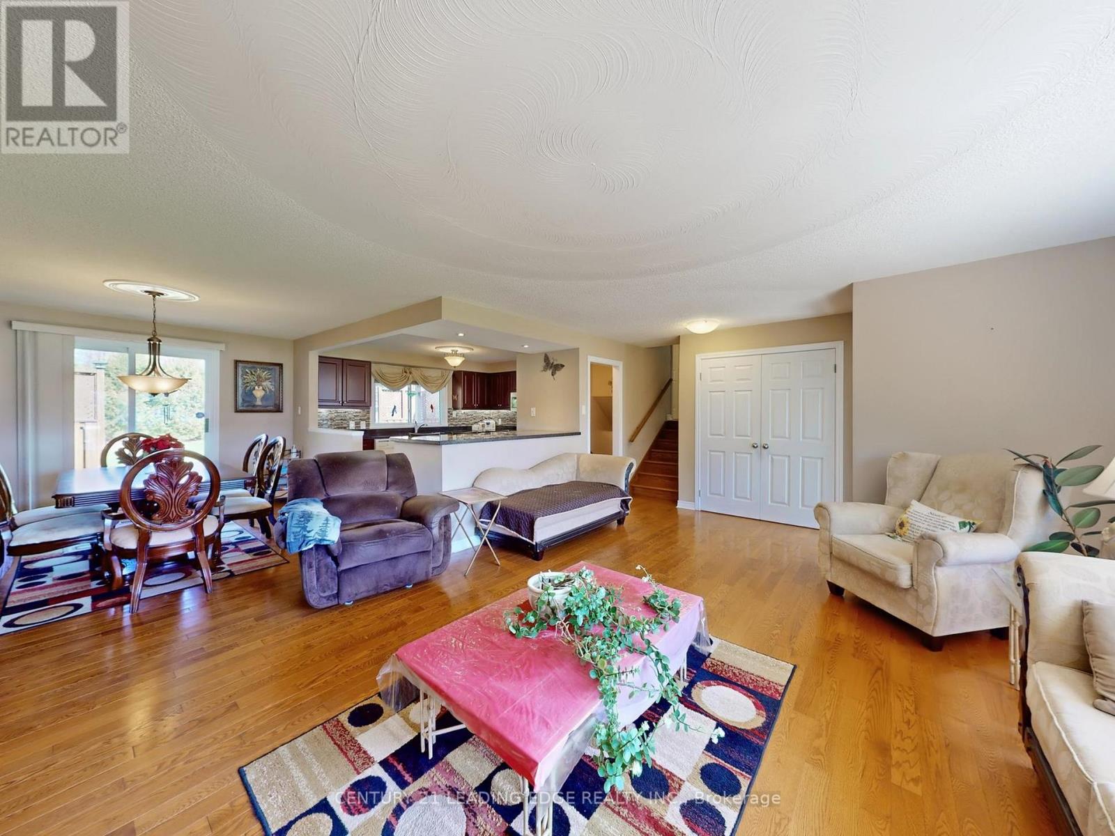 53 Metro Road N, Georgina, Ontario  L4P 1C1 - Photo 13 - N13035496