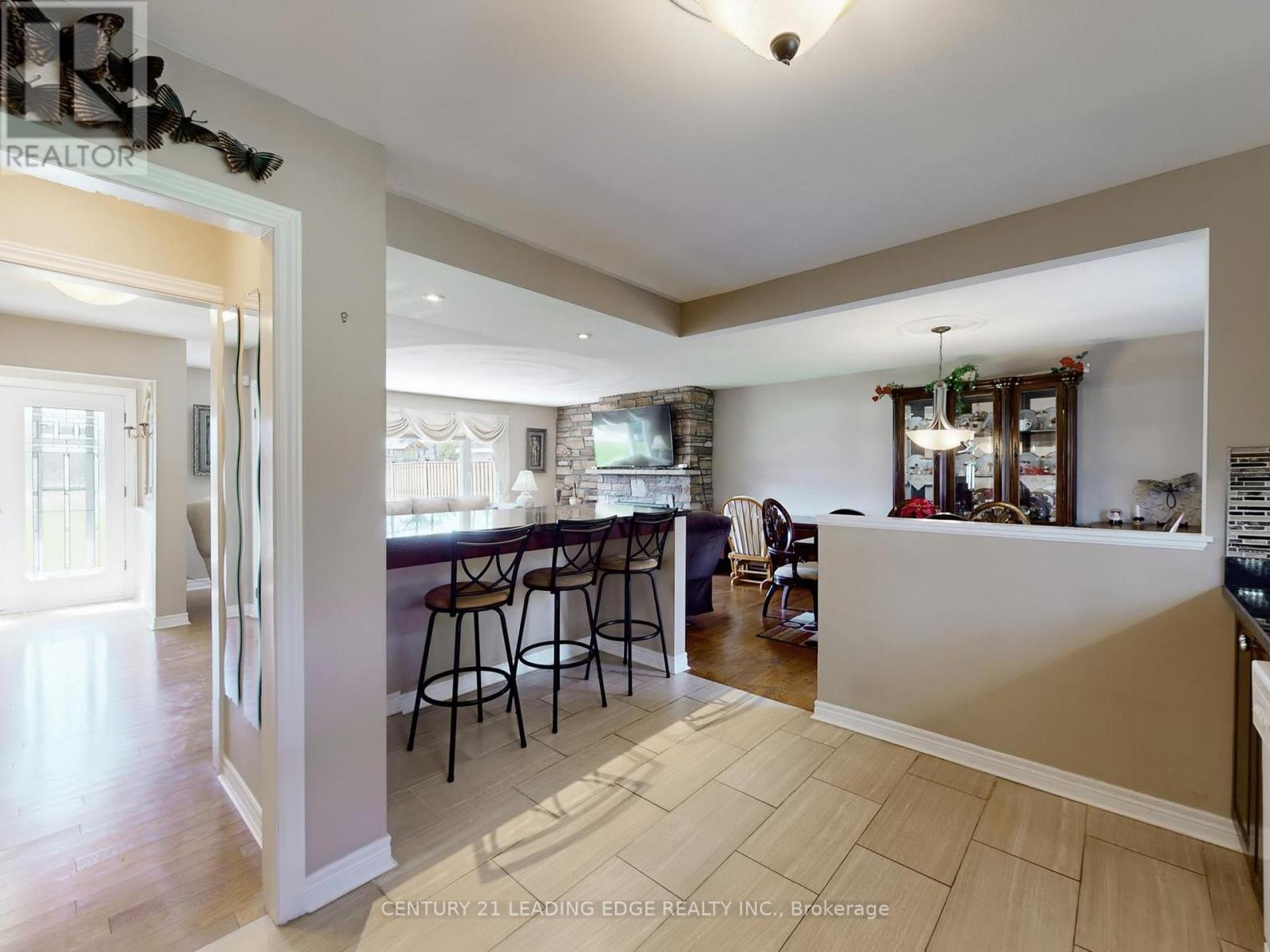 53 Metro Road N, Georgina, Ontario  L4P 1C1 - Photo 19 - N13035496