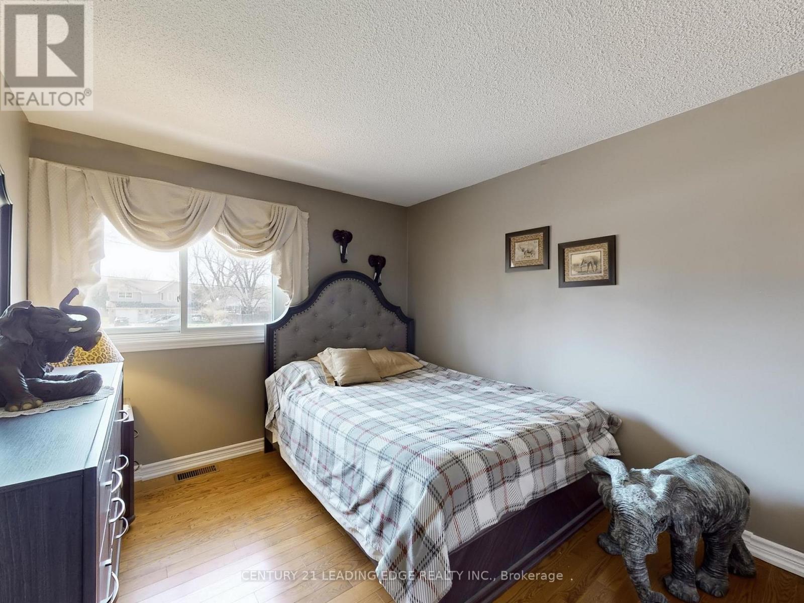 53 Metro Road N, Georgina, Ontario  L4P 1C1 - Photo 23 - N13035496