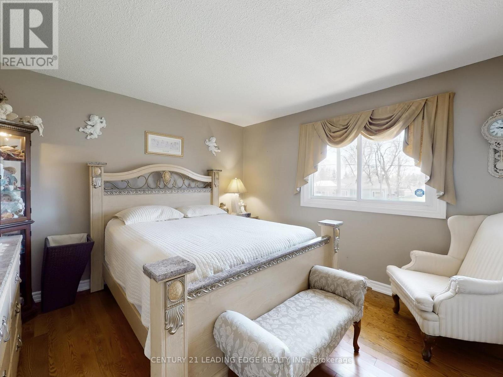 53 Metro Road N, Georgina, Ontario  L4P 1C1 - Photo 25 - N13035496