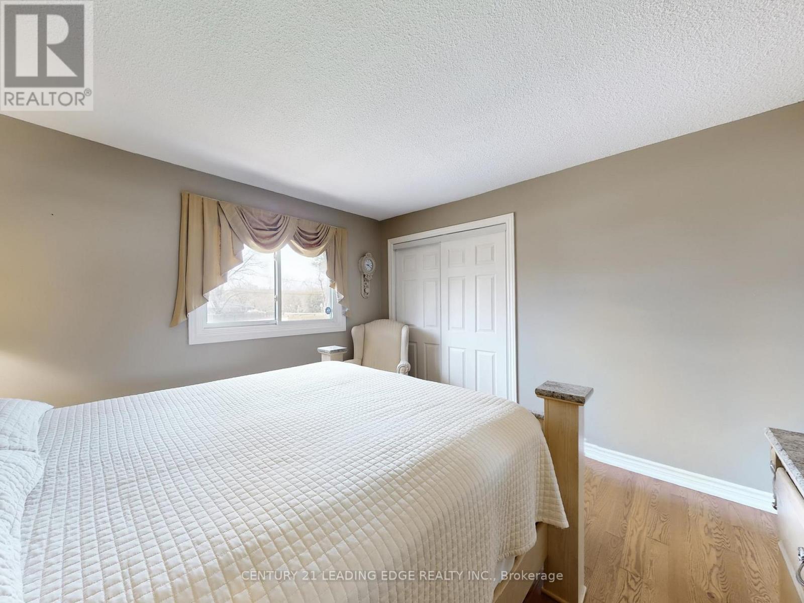 53 Metro Road N, Georgina, Ontario  L4P 1C1 - Photo 26 - N13035496