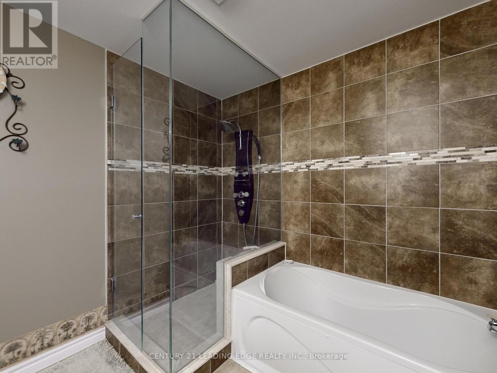 53 Metro Road N, Georgina, Ontario  L4P 1C1 - Photo 28 - N13035496