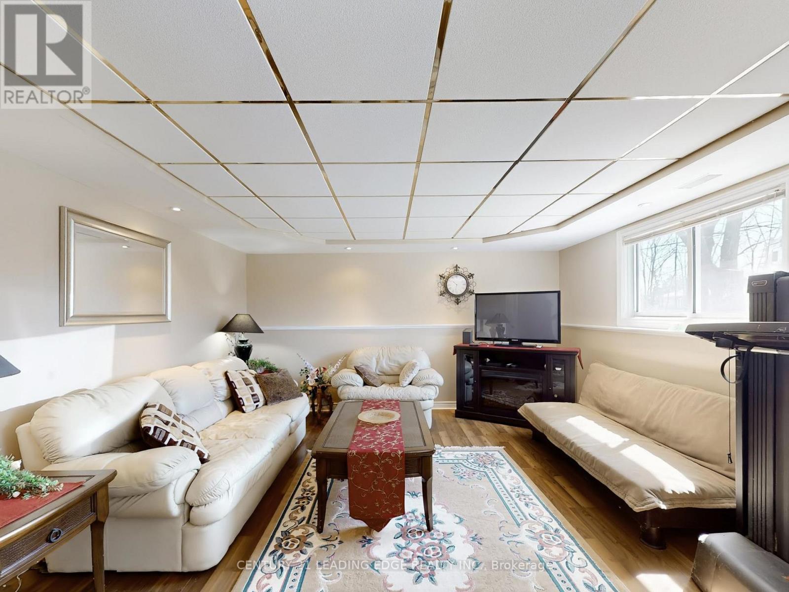 53 Metro Road N, Georgina, Ontario  L4P 1C1 - Photo 31 - N13035496