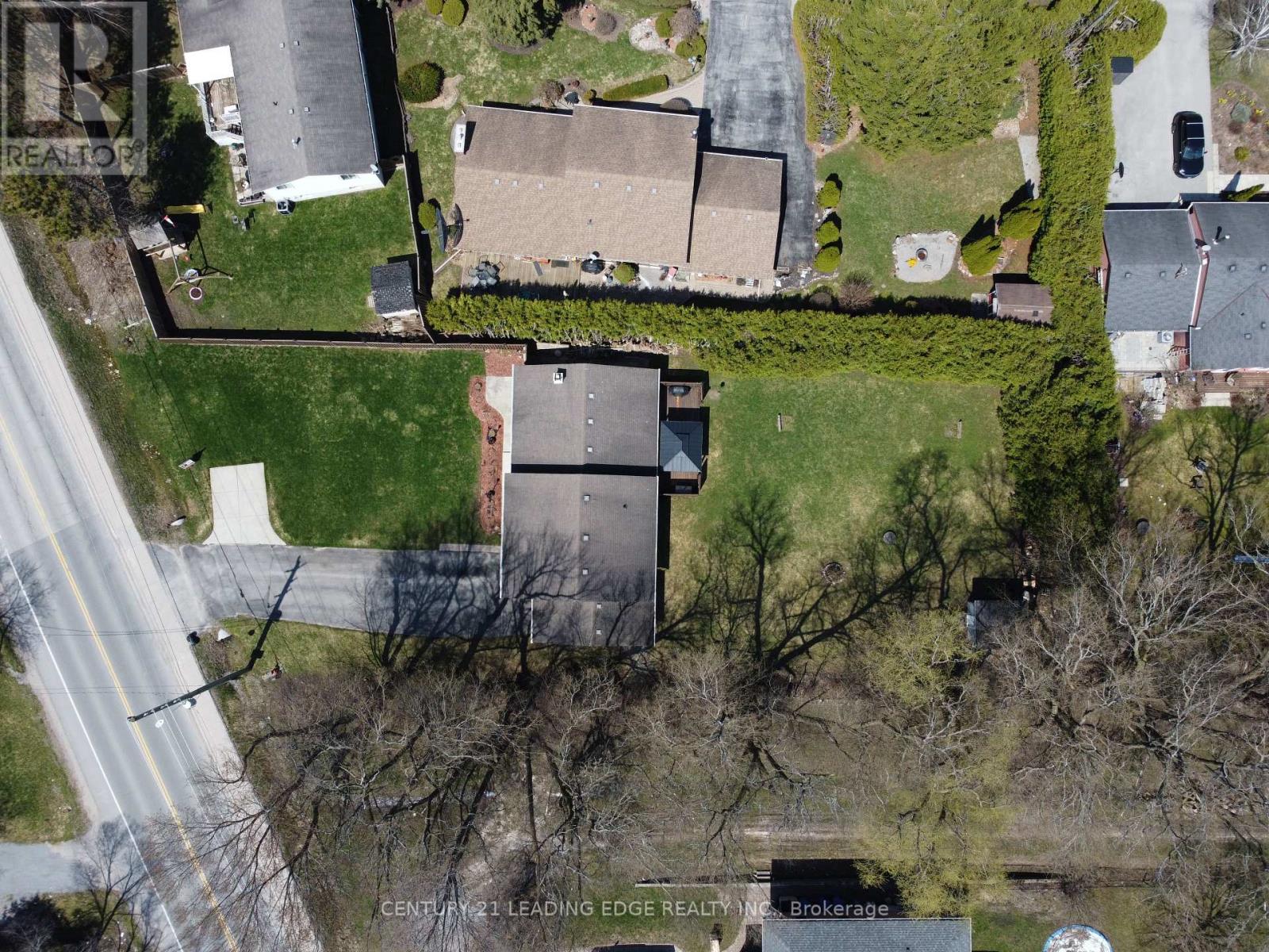 53 Metro Road N, Georgina, Ontario  L4P 1C1 - Photo 43 - N13035496