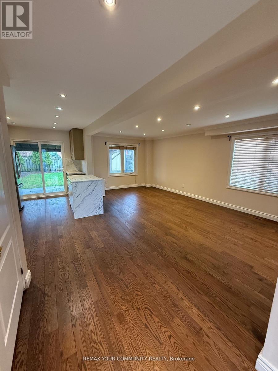 81 Waterfall Road, Vaughan, Ontario  L4L 5B3 - Photo 3 - N13035524