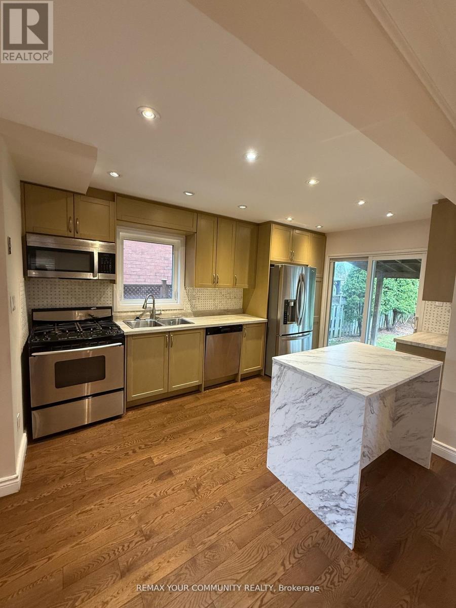 81 Waterfall Road, Vaughan, Ontario  L4L 5B3 - Photo 6 - N13035524