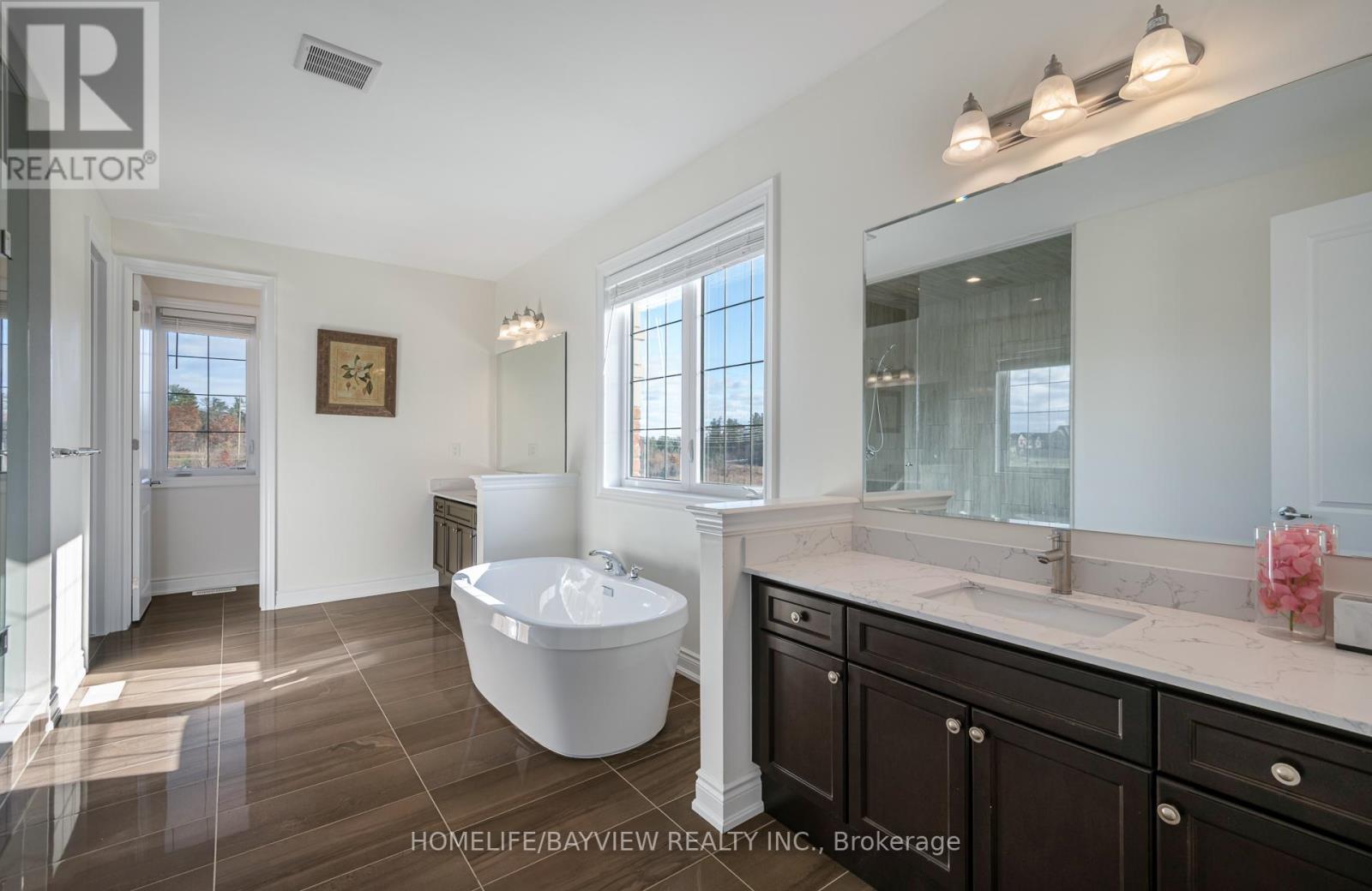 17 Lacrosse Trail, Vaughan, Ontario  L4H 4S7 - Photo 9 - N13035534